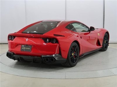 FERRARI 812 SUPERFAST - 8