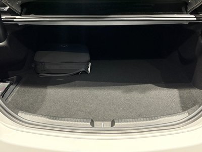 MERCEDES-BENZ C-CLASS - 9