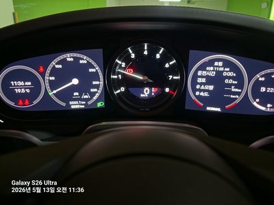 PORSCHE 911 - 5