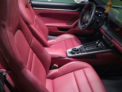 PORSCHE 911 - 8
