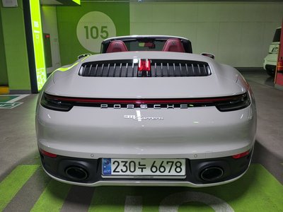 PORSCHE 911 - 3