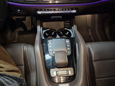 MERCEDES-BENZ GLE - 10