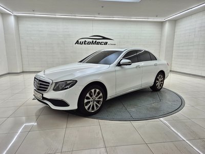 صورة 1 لـ 2020 Mercedes-BENZ E-CLASS