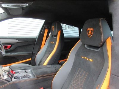 2023 Lamborghini URUS 缩略图 30