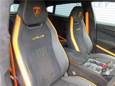 2023 Lamborghini URUS 缩略图 31
