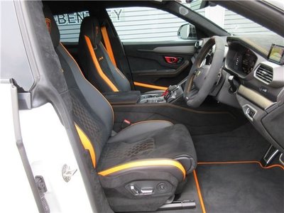 2023 Lamborghini URUS 缩略图 25