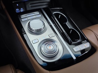 GENESIS G80 (RG3) - 9