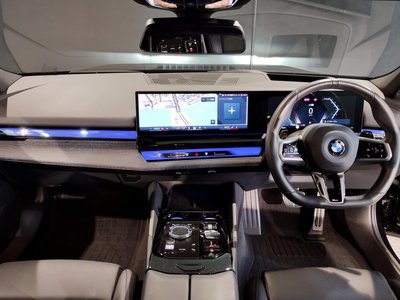 BMW 5 SERIES TOURING - 5