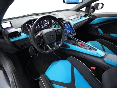 LAMBORGHINI REVUELTO - 9