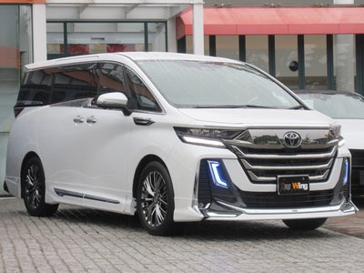 TOYOTA VELLFIRE - 4