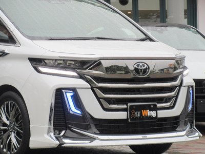 TOYOTA VELLFIRE - 6