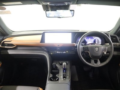 TOYOTA CROWN CROSSOVER - 4