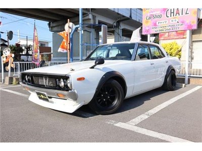 NISSAN SKYLINE