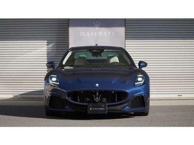 MASERATI GRANTURISMO - 6