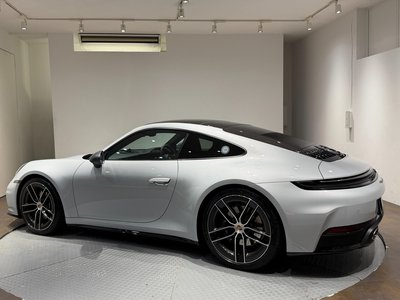 PORSCHE 911 - 7