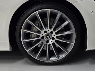 MERCEDES-BENZ E-CLASS - 6