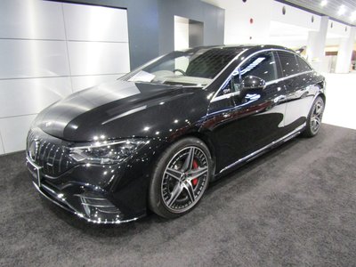 MERCEDES-BENZ EQE AMG