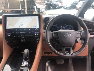 صورة مصغرة 40 لـ 2023 Toyota VELLFIRE