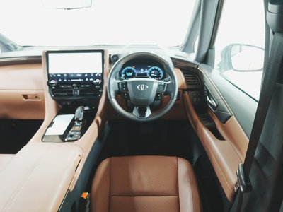 صورة مصغرة 17 لـ 2025 Toyota VELLFIRE