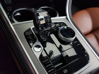 BMW 8 SERIES - 9