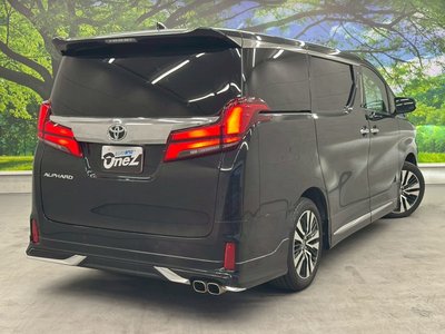 TOYOTA ALPHARD - 9
