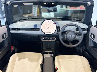 MINI CONVERTIBLE - 3