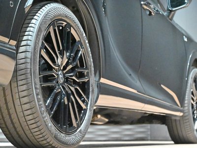 2024 Lexus RX — миниатюра 17