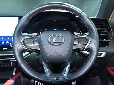 2024 Lexus RX — миниатюра 39