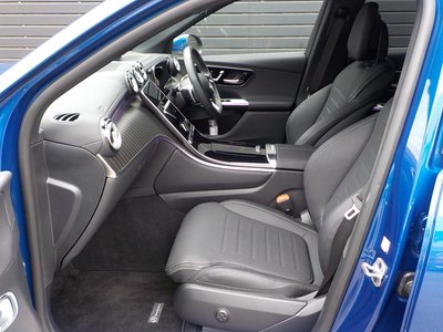 صورة مصغرة 17 لـ 2025 Mercedes-BENZ GLC