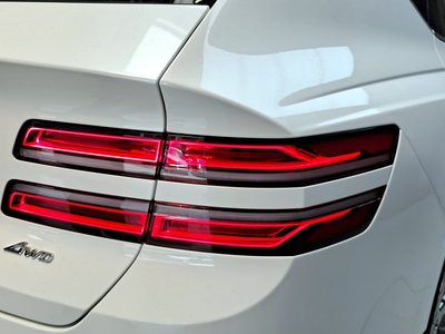 GENESIS GV80 - 10