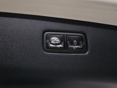صورة مصغرة 33 لـ 2022 Genesis ELECTRIFIED GV70