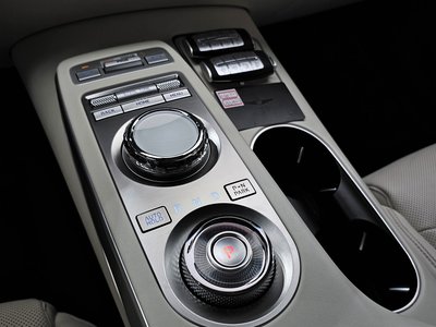 صورة مصغرة 12 لـ 2022 Genesis ELECTRIFIED GV70
