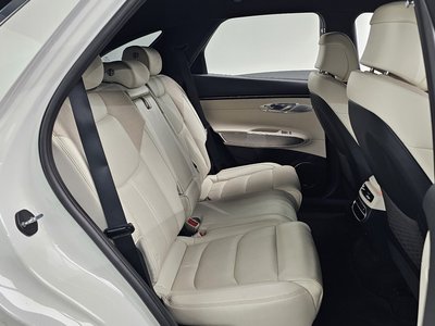 صورة مصغرة 17 لـ 2022 Genesis ELECTRIFIED GV70