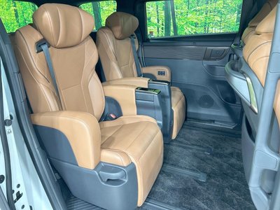 TOYOTA VELLFIRE - 9