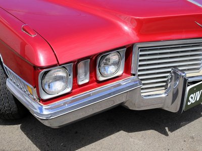 CADILLAC DE VILLE COUPE - 9