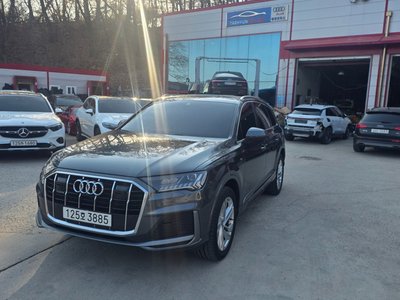 AUDI Q7 - 5