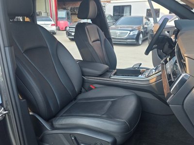 AUDI Q7 - 8