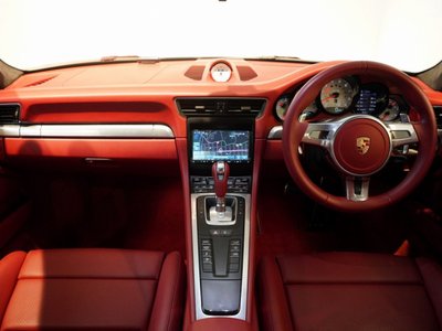 PORSCHE 911 - 3