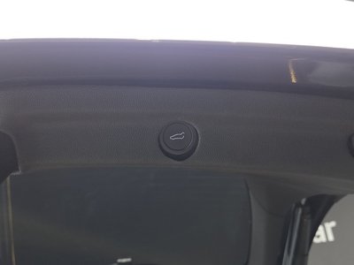 2025 Tesla MODEL Y thumbnail 23