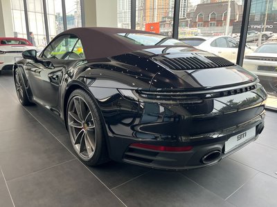 PORSCHE 911 - 5