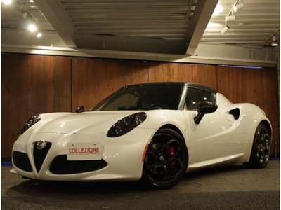 ALFA ROMEO 4C - 1