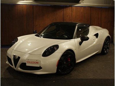 ALFA ROMEO 4C - 5