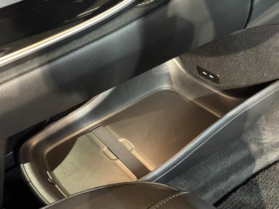 صورة مصغرة 32 لـ 2025 Mercedes-BENZ EQE