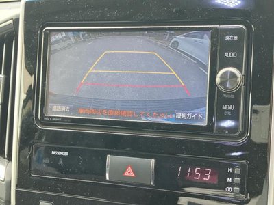 TOYOTA LAND CRUISER 200 - 10