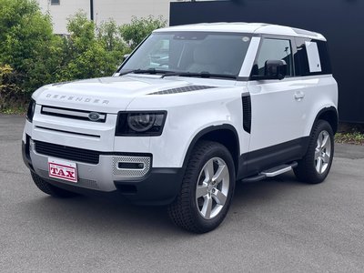 LAND ROVER DEFENDER - 9