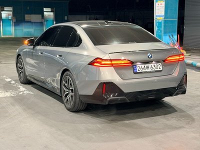 BMW 5 SERIES - 7