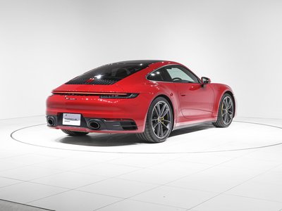 PORSCHE 911 - 6