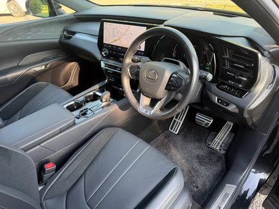 2023 Lexus RX — миниатюра 40