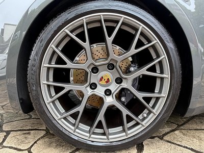 PORSCHE 911 - 9