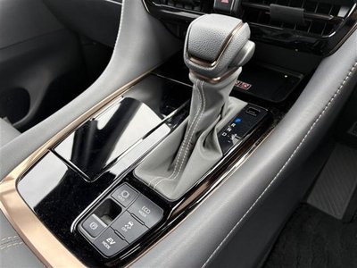 2024 Toyota ALPHARD 照片 6